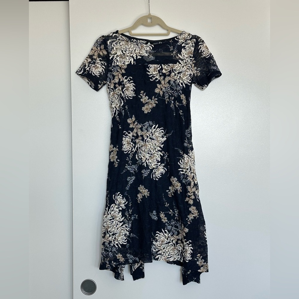 Roz & Ali Navy and Cream Floral Midi Dress